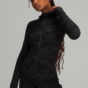 LULULEMON Black Camo Align Jacket